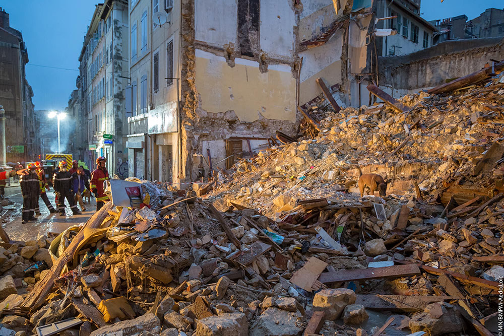 A Marseille, trois corps retrouvés sous les décombres des immeubles effondrés