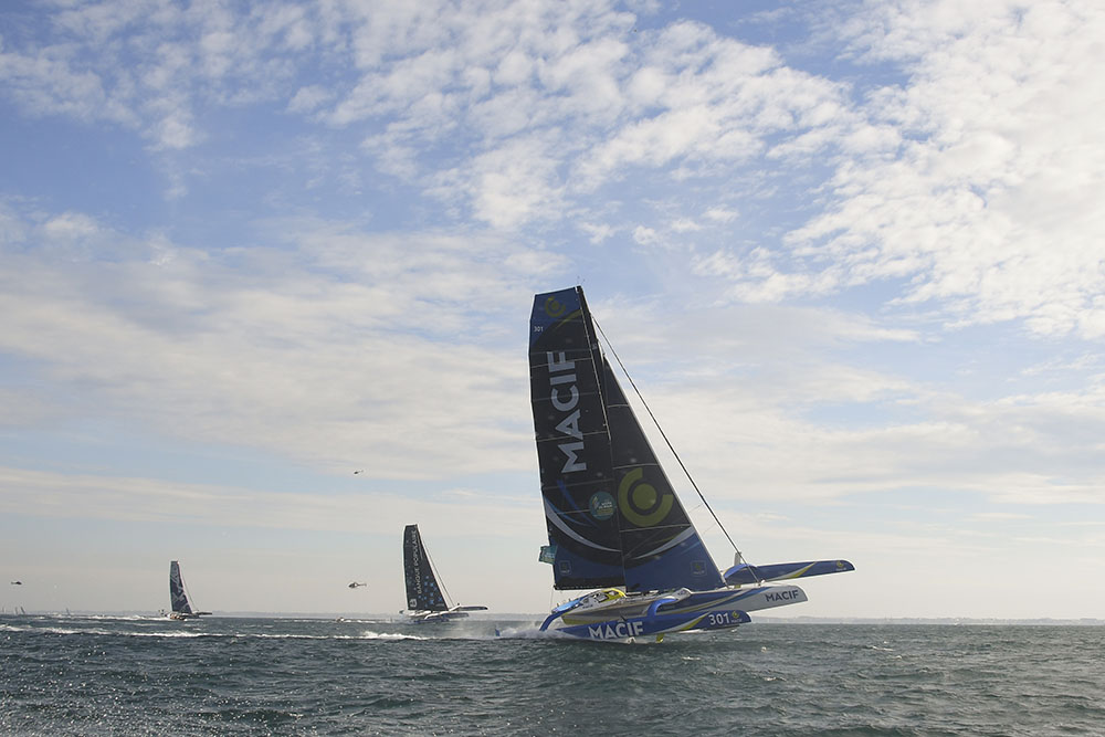 Route du Rhum: le bateau d'Armel Le Cléac'h a chaviré, le skipper en sécurité