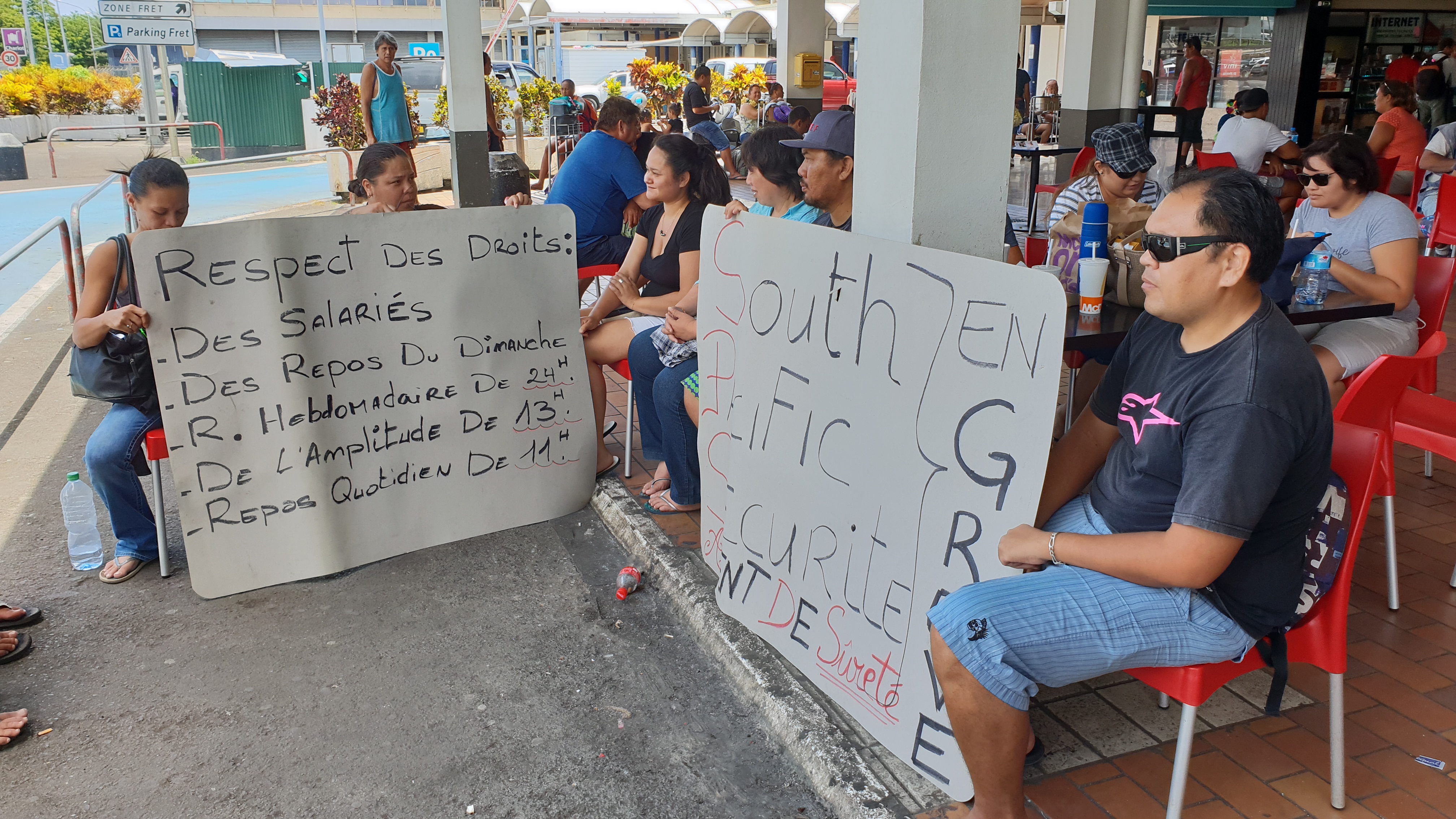 Fin de conflit à Tahiti Sûreté et à South Pacific Sécurité