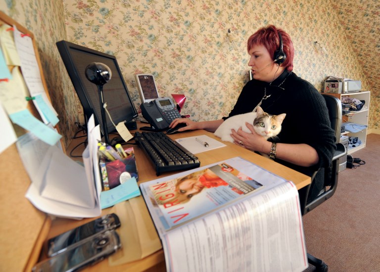 Le télétravail pour freiner les arrêts maladie, une des pistes de la mission lancée par Matignon