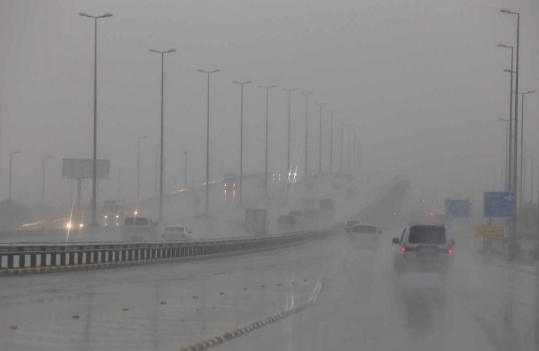 Le Koweït suspend ses vols aériens après des pluies torrentielles