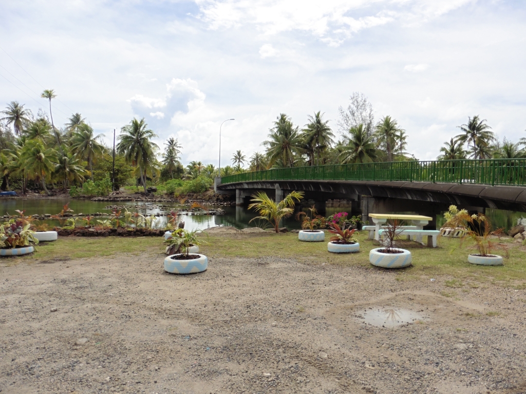 Le travail de l'association du district de Maeva.