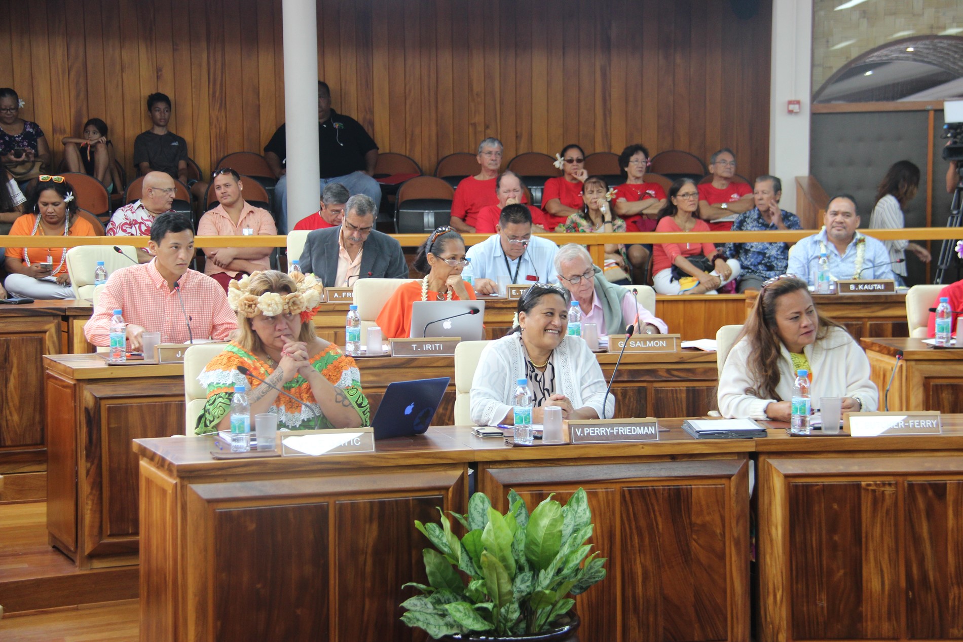 Le Tahoera'a veut travailler sur le statut de pays associé avec l'Etat
