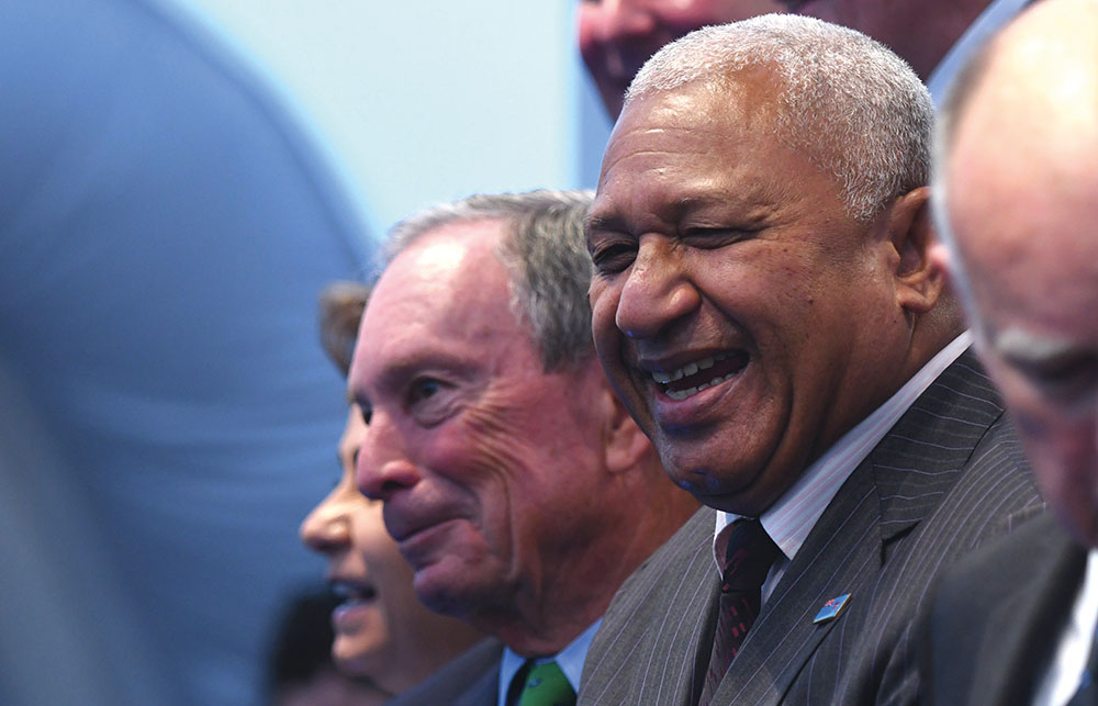 Fidji: le Premier ministre sortant remporte de justesse les législatives