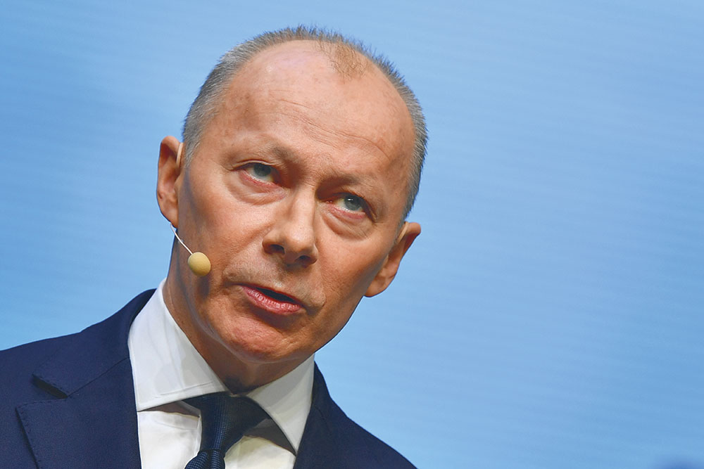 Le conseil d'administration de Renault a désigné mardi soir le numéro deux de l'entreprise Thierry Bolloré pour assurer l'intérim de Carlos Ghosn, qui reste PDG malgré son arrestation au Japon.