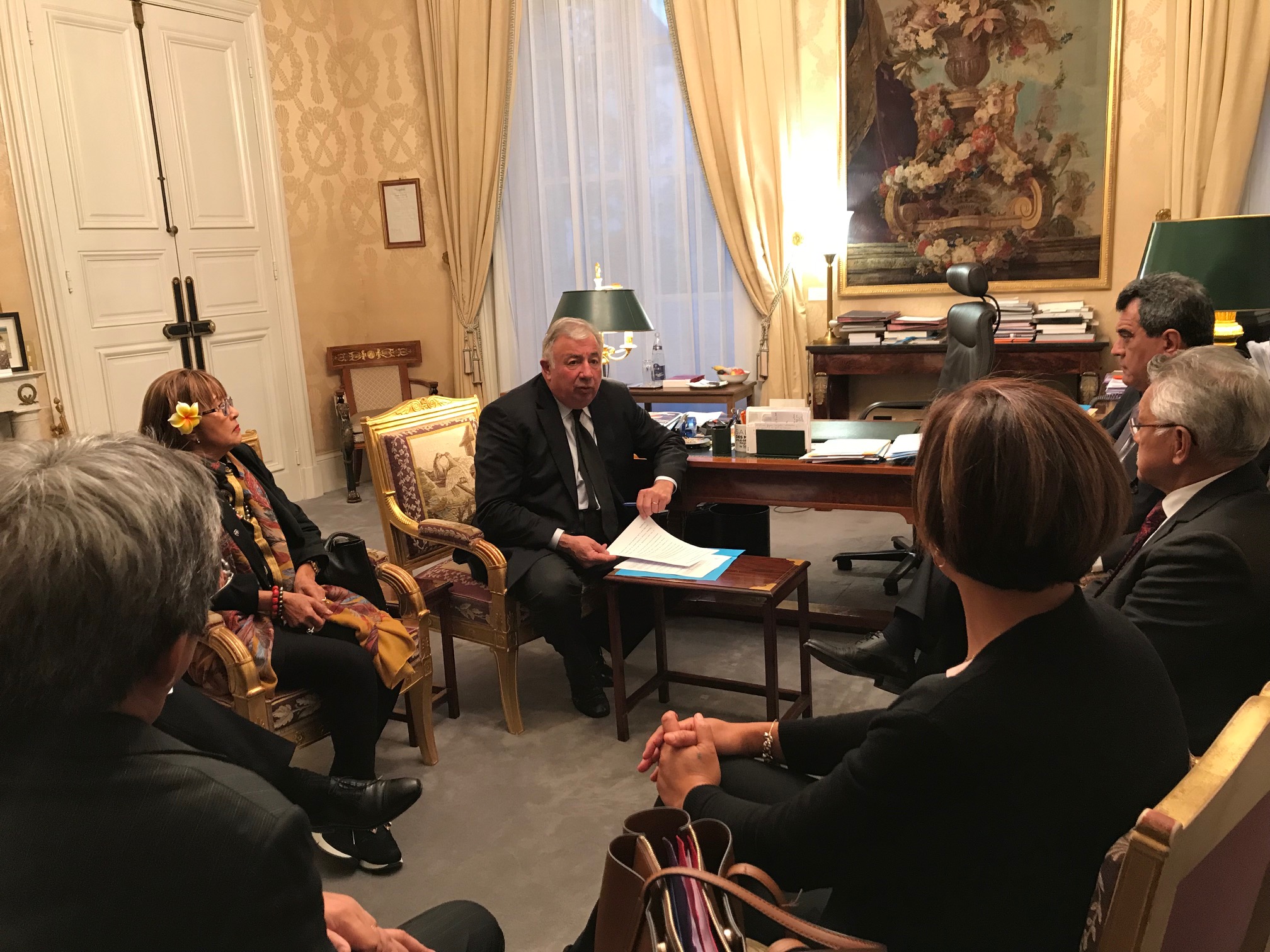 Le projet de réforme statutaire a été évoqué lors d'un entretien avec le président du Sénat, Gérard Larcher.