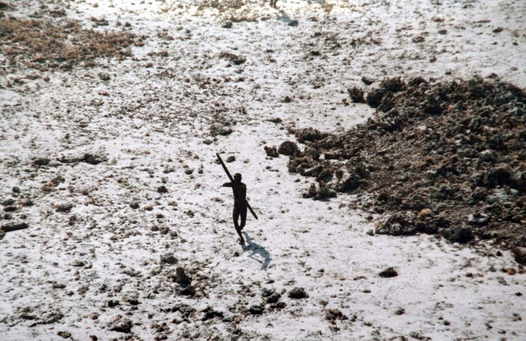 Américain tué par une tribu : l'Inde appelée à laisser le corps sur l'île