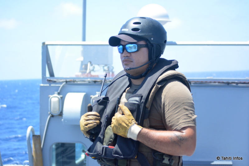 Karl de retour d'une mission de police des pêches, où il a piloté le Zodiak de l'équipe de visite.