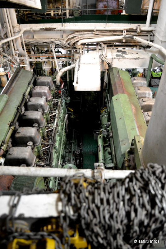 Avec ses quatre moteurs diésels entrainant deux hélices, le Prairial peut atteindre 20 nœuds nautiques (37 km/h). Il possède également trois générateurs diésel pour alimenter ses systèmes électriques, en particulier la barre.