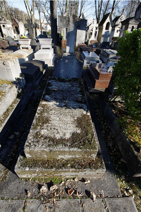 La tombe d’Edouard Petit au Père Lachaise, à Paris. Le gouverneur décéda au large de l’Australie, dans le bateau qui l’évacuait sur la France.