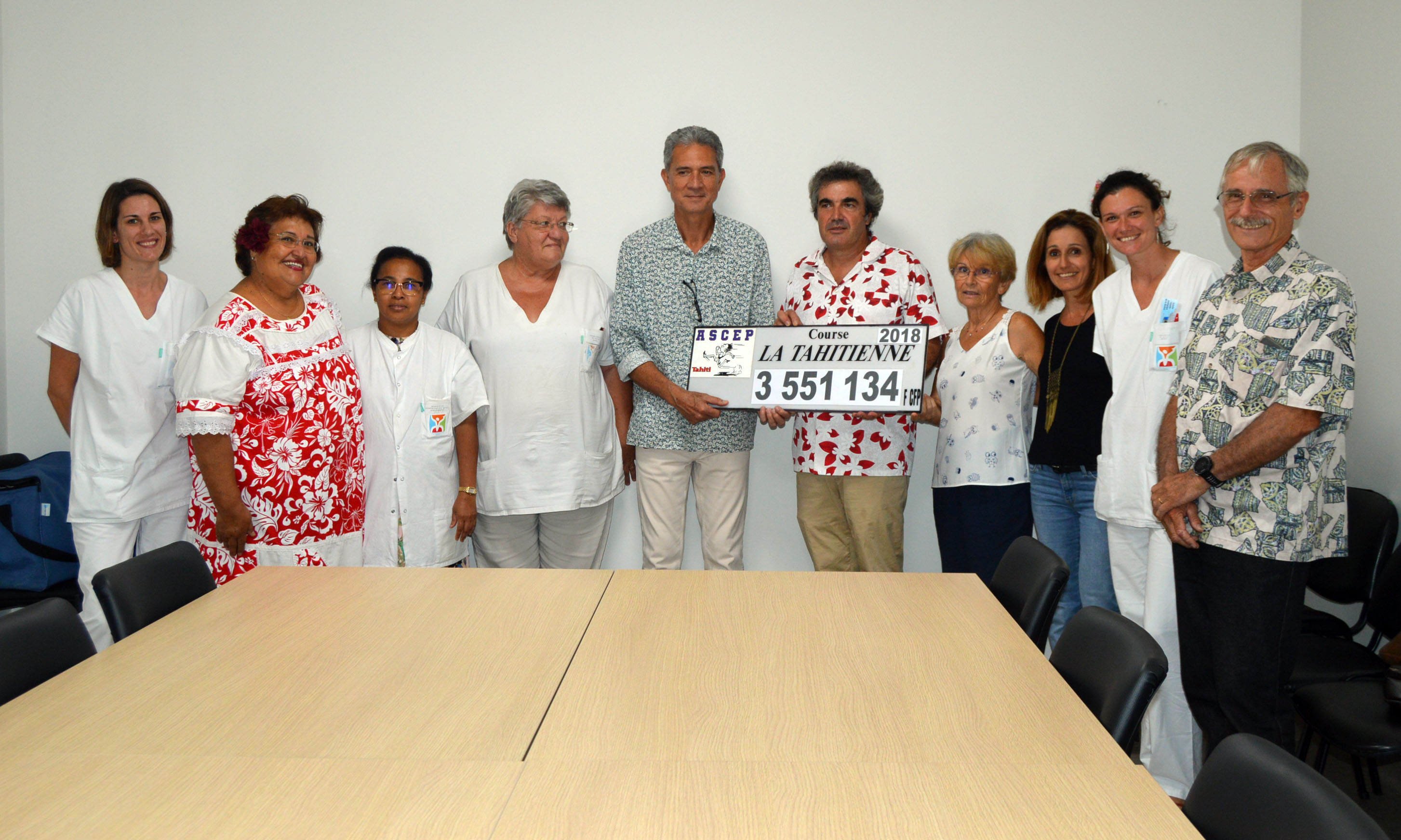 Course La Tahitienne : un chèque de 3,5 millions remis à l'APAC