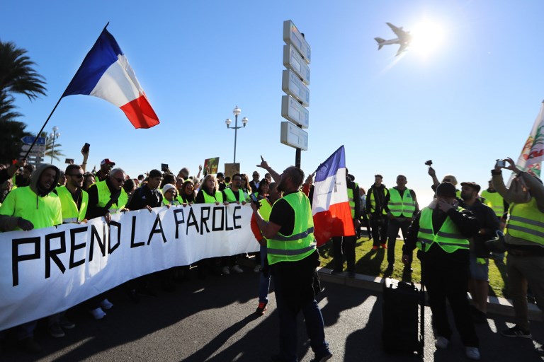Les "gilets jaunes" déterminés avant "l'acte V", malgré Strasbourg et les annonces de Macron