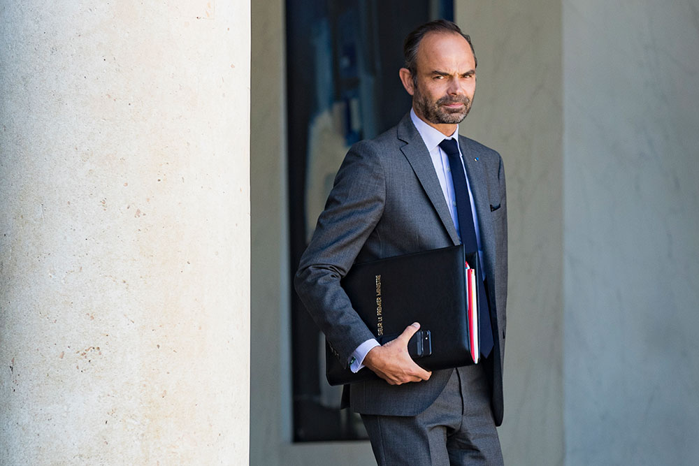 "Gilets jaunes": des groupes de citoyens tirés au sort pour contribuer au "grand débat"