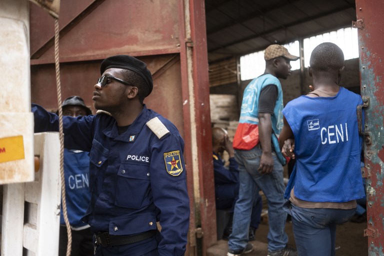 Elections en RDC: compte à rebours explosif d'ici dimanche