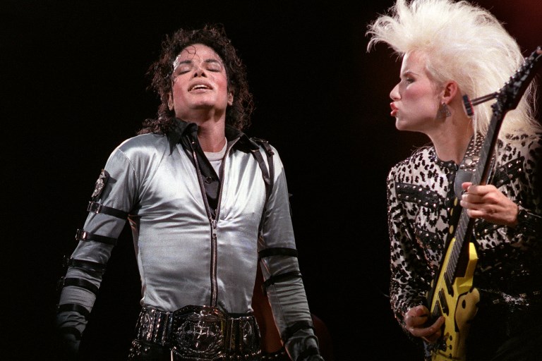 Un documentaire accuse Michael Jackson d'actes pédophiles, ses héritiers s'insurgent