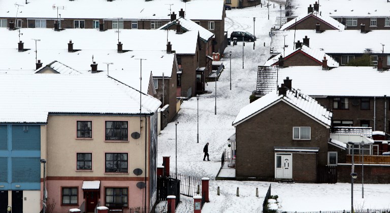 Le Brexit et une bombe ravivent la crainte des "Troubles" à Londonderry