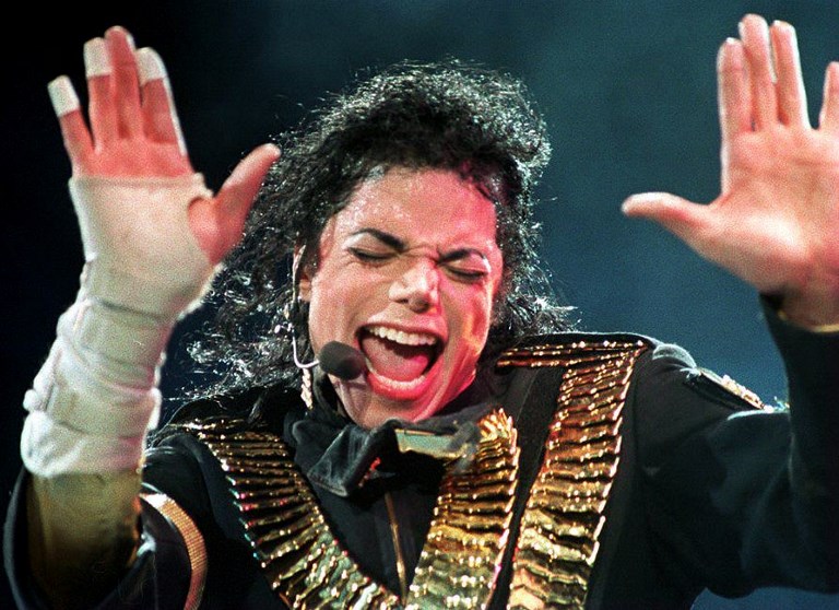La famille de Michael Jackson dénonce un "lynchage public" après un documentaire