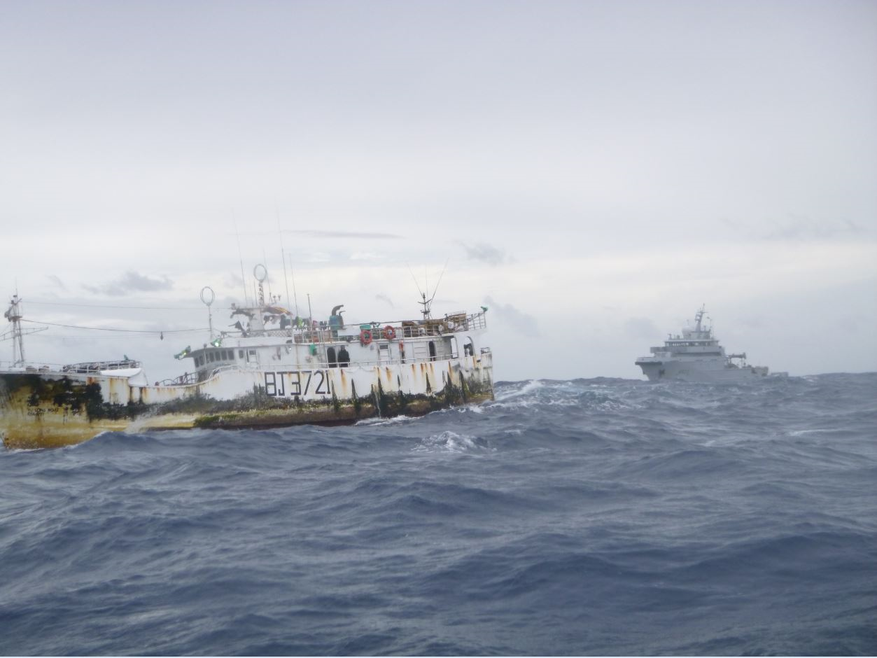 Le Bougainville intervient sur un incendie à bord d’un navire de pêche taïwanais