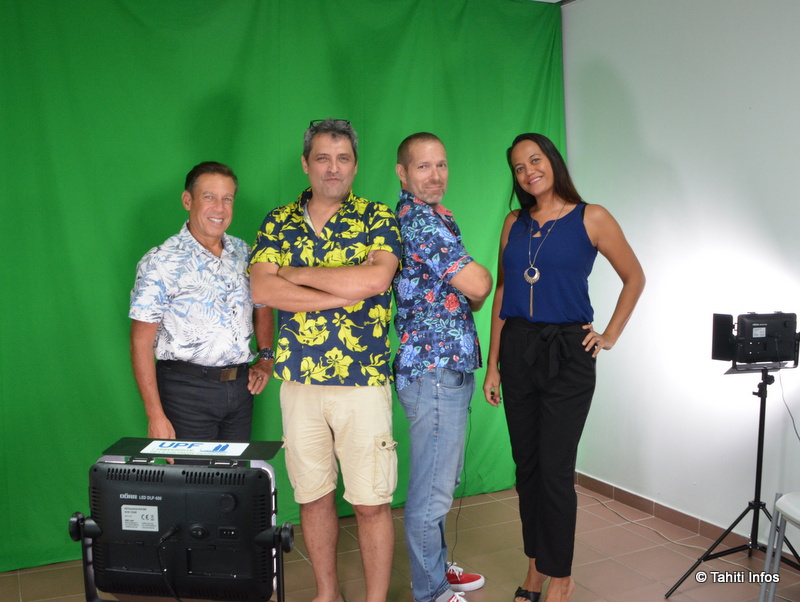 L'équipe qui a mis en place la première formation en ligne de l'UPF : Jean-Claude Lecuelle, directeur de la formation continue ; Christophe Batier, responsable du pôle TISE ; Cédric Le Ballois, formateur aéronautique et pilote-instructeur ; Mehani Desclaux, gestionnaire de formation.