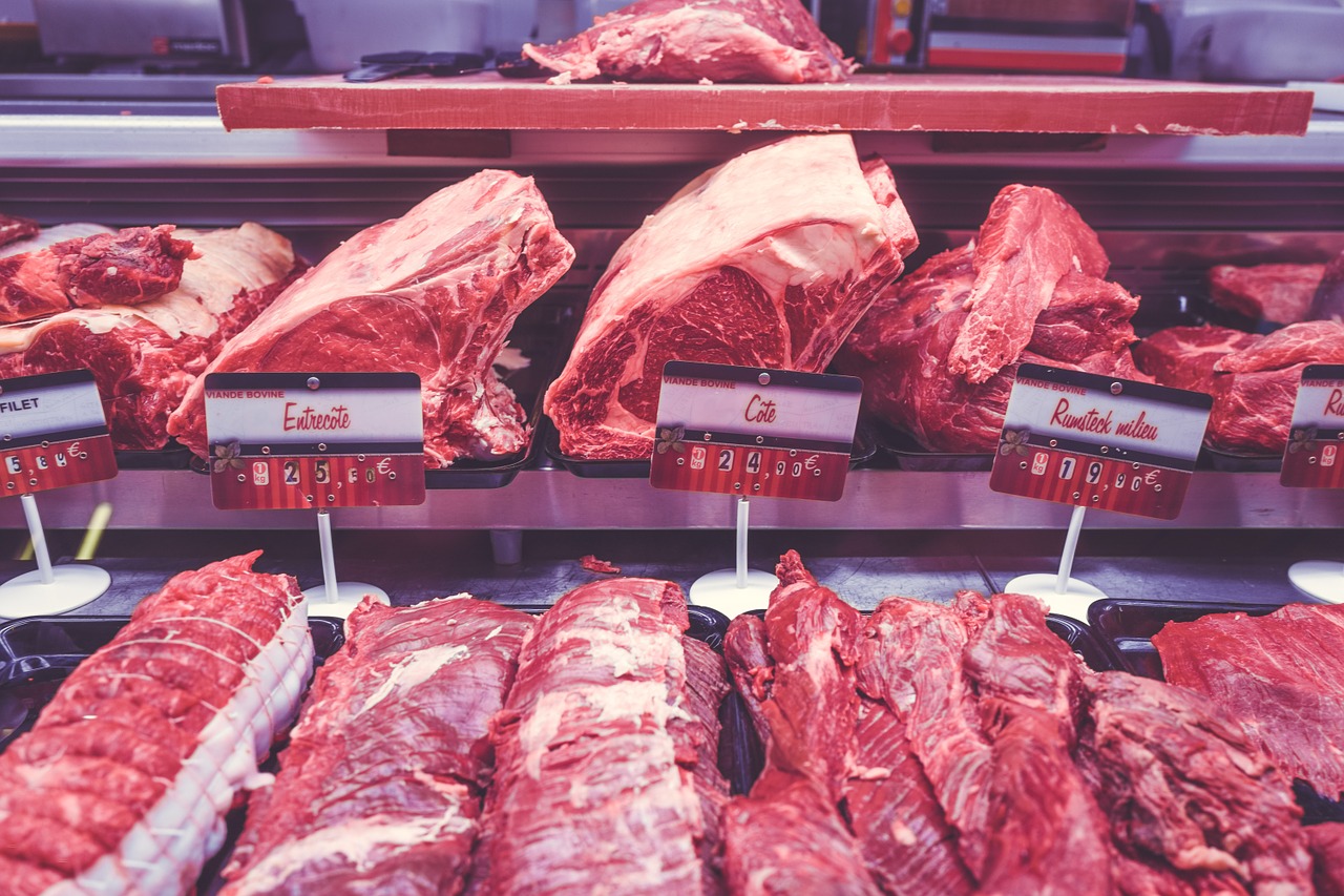 Plusieurs pays européens saisissent la viande provenant d'un abattage illégal en Pologne