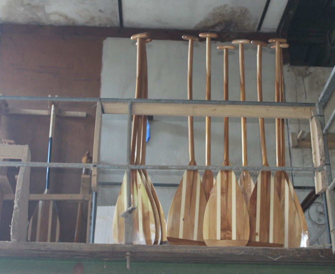 Kevin Holozet, fabriquant de rame de va'a : " La demande explose à l'international "