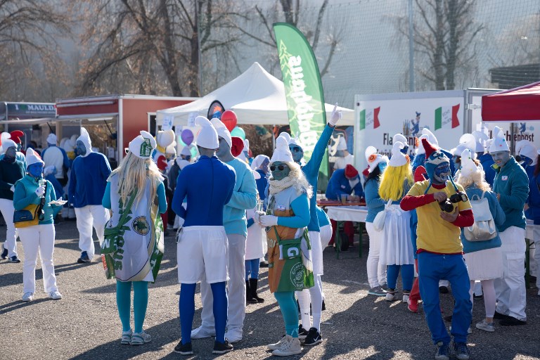 Allemagne: nouveau record du monde du plus grand rassemblement de schtroumpfs