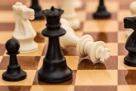 Escroquerie à un championnat d'échecs: prison avec sursis requise
