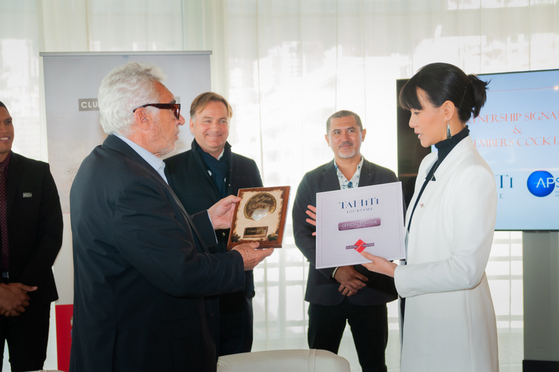 Vaihere Lissant, la présidente du Cluster Superyacht de Tahiti Tourisme et Bernard d'Alessandri, président du Cluster Yachting Monaco, ont officialisé cette alliance mardi 5 mars. (Photo : ©mesi_beaucoup).