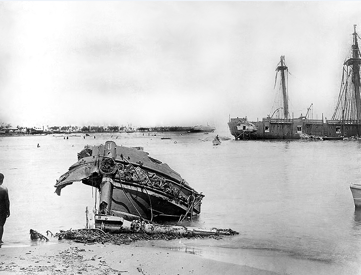 Après le cyclone qui dévasta Apia en  mars 1889, voilà tout ce que l’on retrouva du SMS Eber…