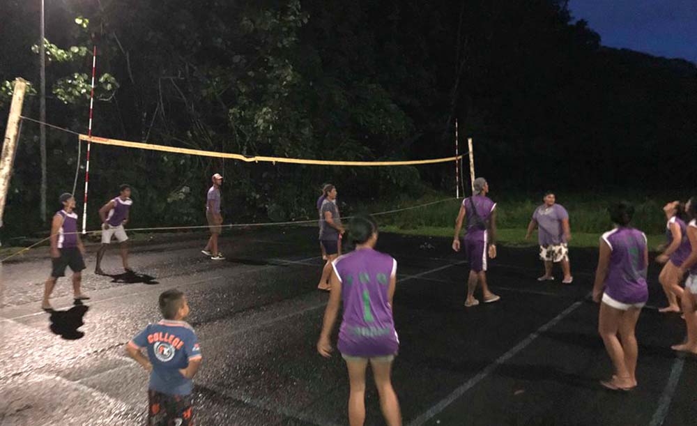 Le terrain sportif de Faaone est désormais éclairé