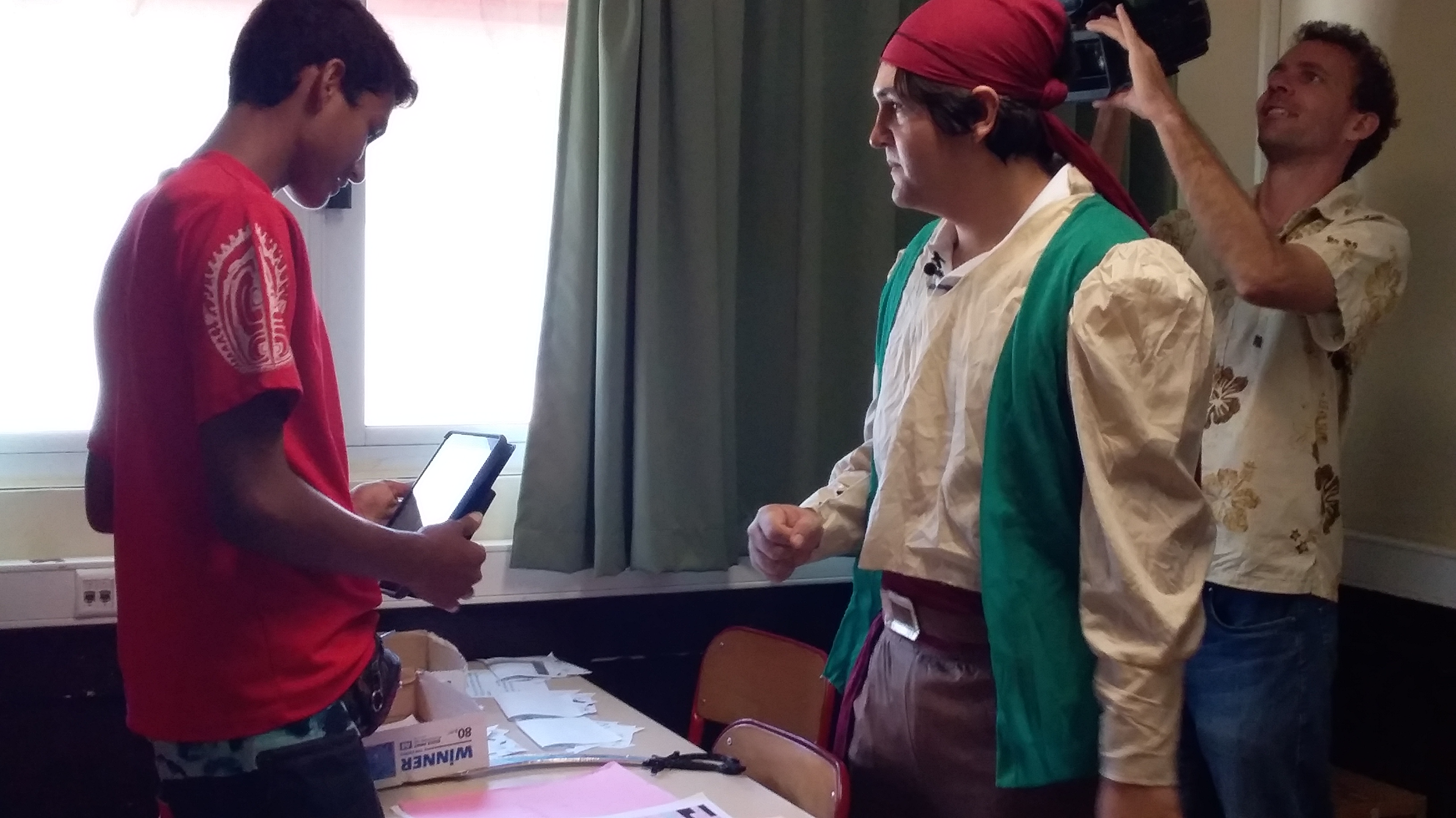 Mathieu Aznar, professeur de mathématiques, a enfilé l’habit de maître des énigmes dans sa classe de troisième préparatoire à l'enseignement professionnel (3e "prépa-pro").