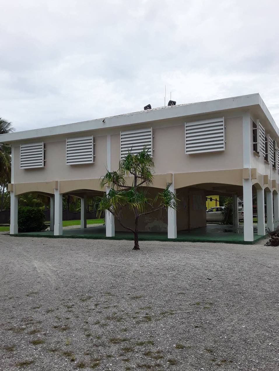 Des employés communaux de Nukutavake, Vahitahi et Vairaatea se plaignent de l'arrivée tardive de leurs salaires, depuis le mois d'octobre. Une situation qui devrait revenir à la normale à la fin de ce mois, selon la municipalité.