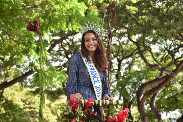 Grâce à Vaimalama Chaves, il y aura désormais deux jours fériés au mois de décembre.