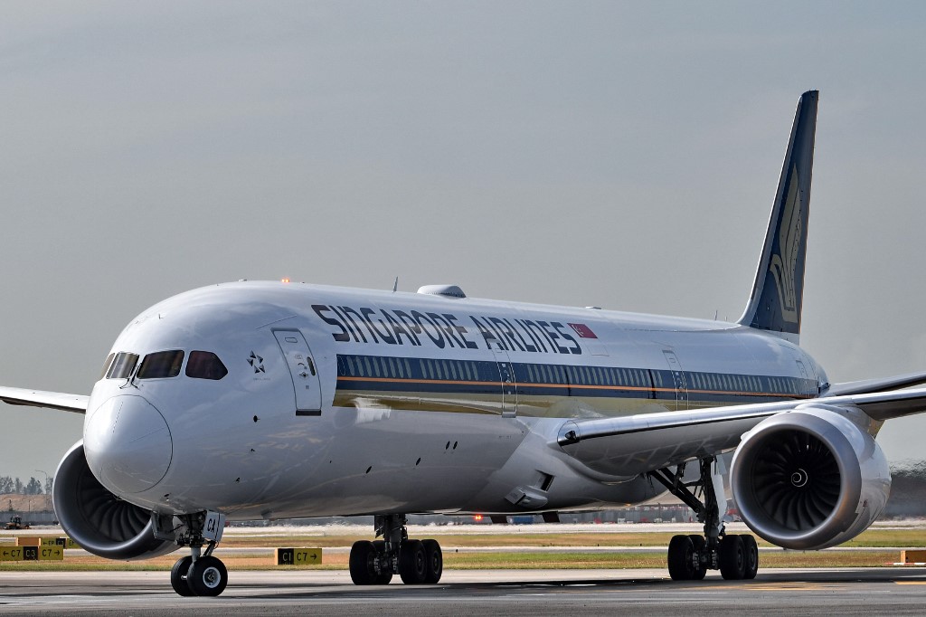 Singapore Airlines immobilise 2 avions Boeing pour des problèmes de moteur