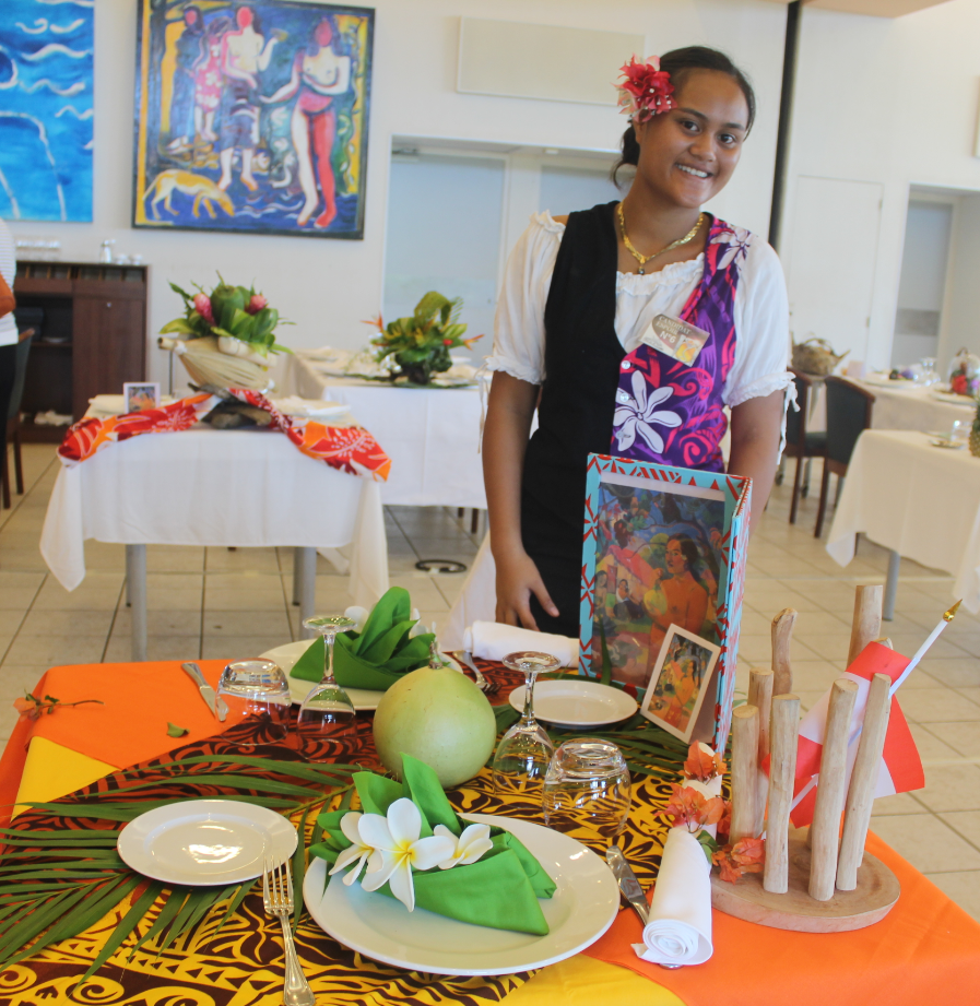 Valentine, élève au lycée professionnel Tuteao de Raiatea.