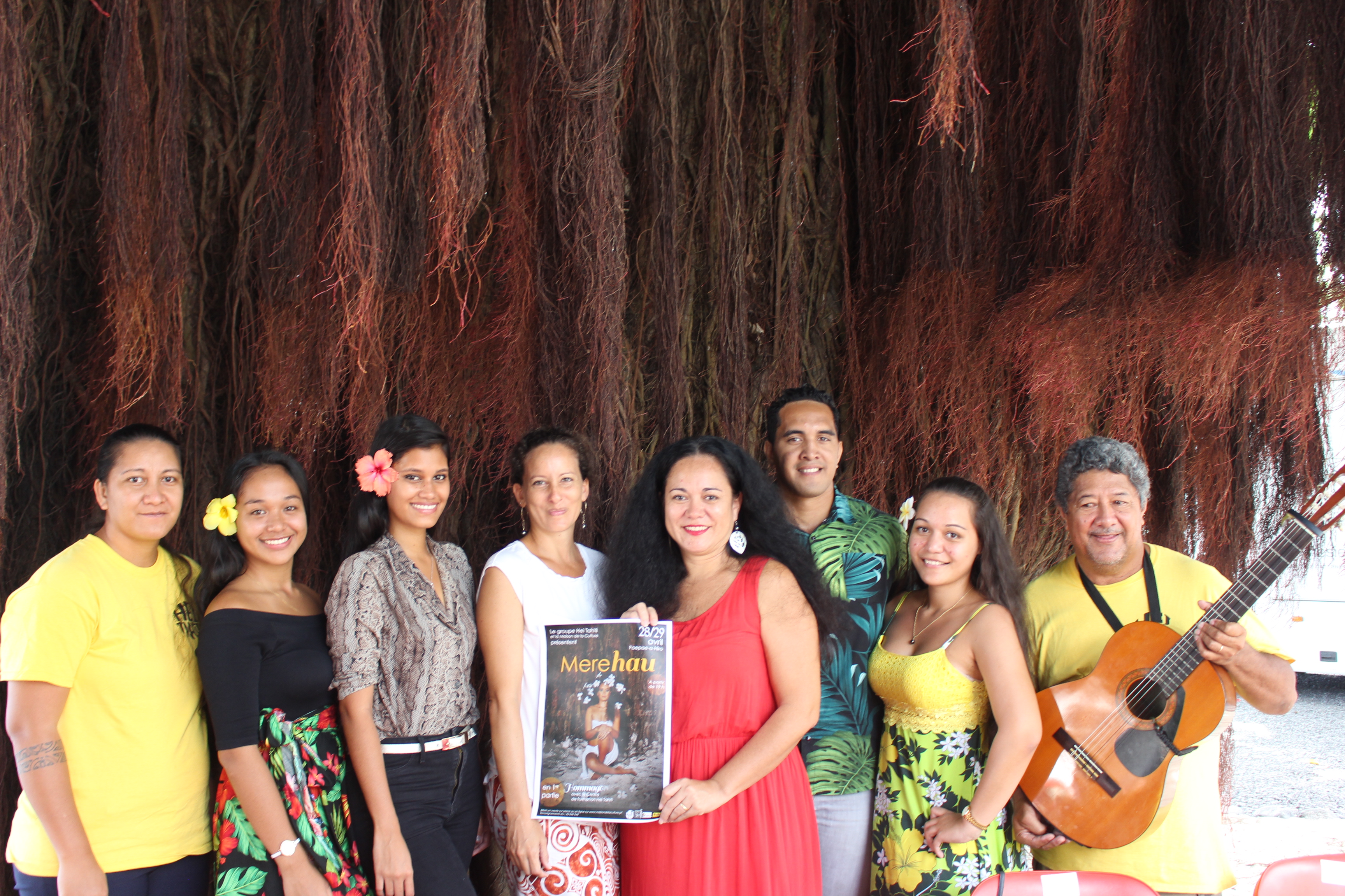Hei Tahiti présente "Merehau" sur le paepae a Hiro