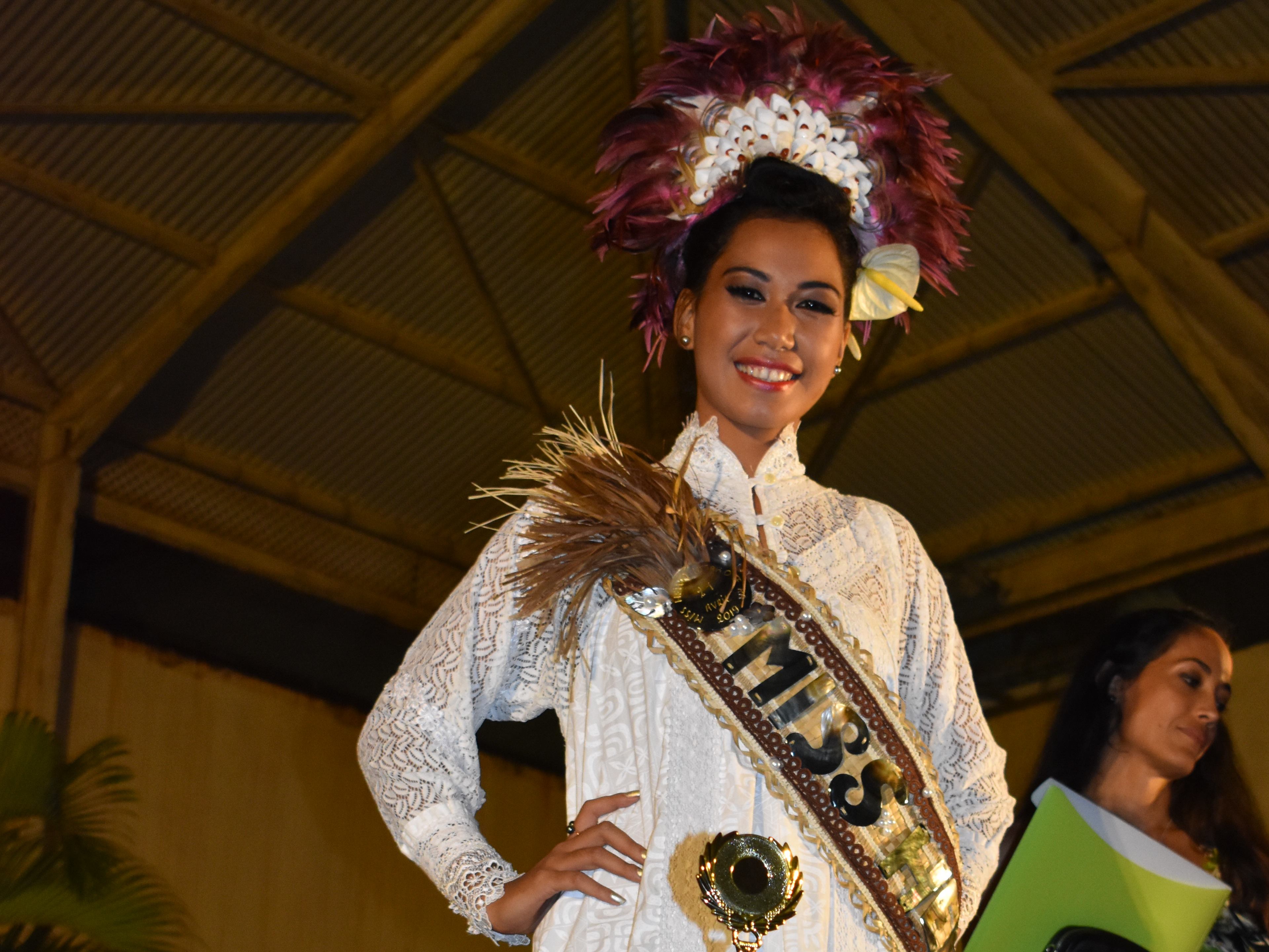 Miss HEIVA Vanessa MO