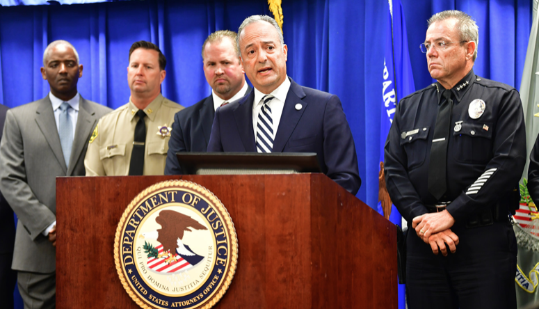 Un ex-militaire arrêté en pleine préparation d'un attentat en Californie