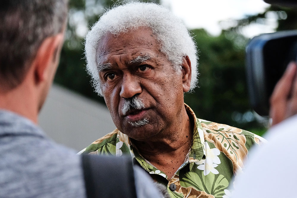 Leurs voix au Congrès ont permis l'élection de l'indépendantiste Roch Wamytan (FLNKS) à la tête de l'institution.