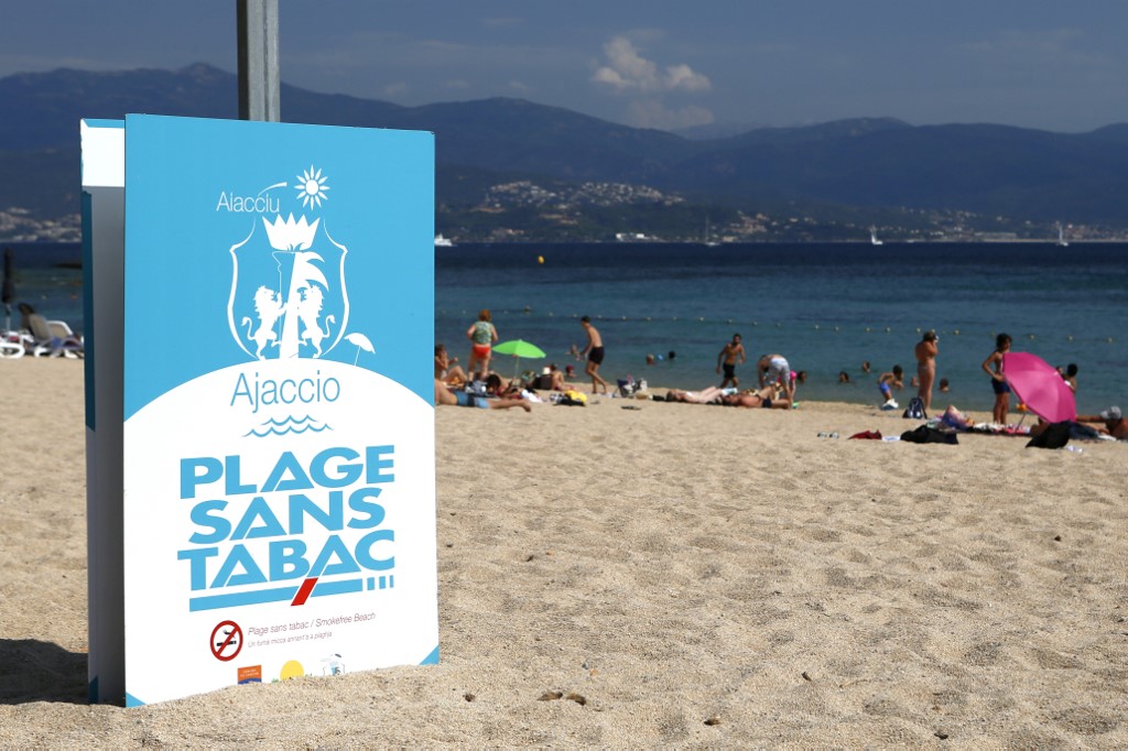 Get Trois Plages Sans Tabac A Marseille For Android Wallpaper Trois Plages Sans Tabac A Marseille HD