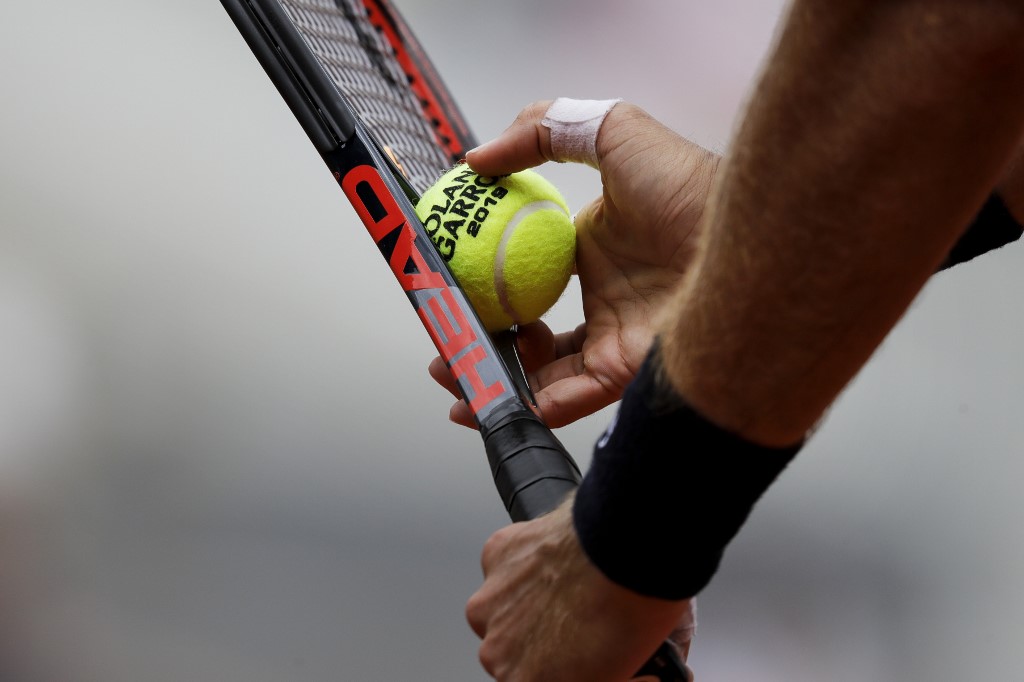 Roland-Garros: Pouille éliminé au 2e tour en cinq sets et deux jours
