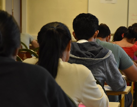 Des élèves de 15 ans passent leur Brevet d’initiation aéronautique en pleine nuit