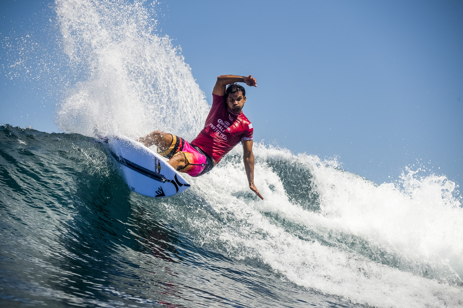 Michel Bourez est qualifié pour les Mondiaux ISA