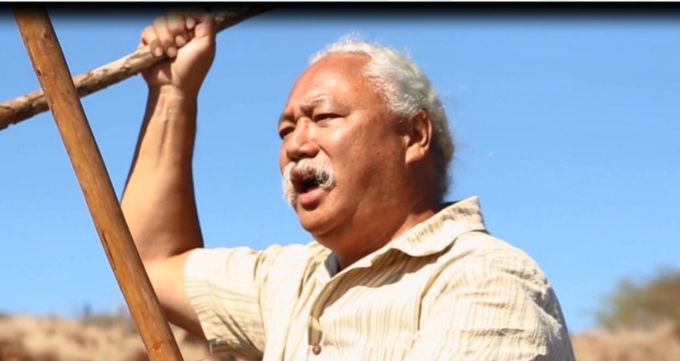 Solomon Kaho’ohalahala, conseiller culturel du parc marin Papahānaumokuākea (crédit : Pew)