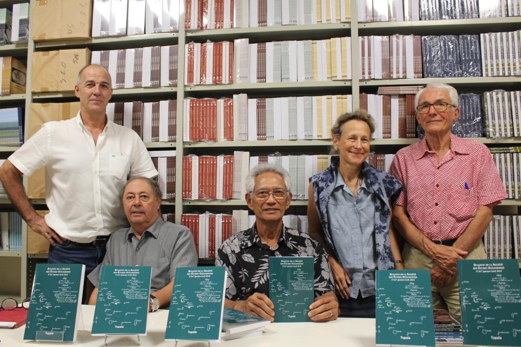 De gauche à droite : Robert Veccella, Riccardo Pineri, Jean Kape, Véronique Dorbe-Larcade et Robert Koenig.