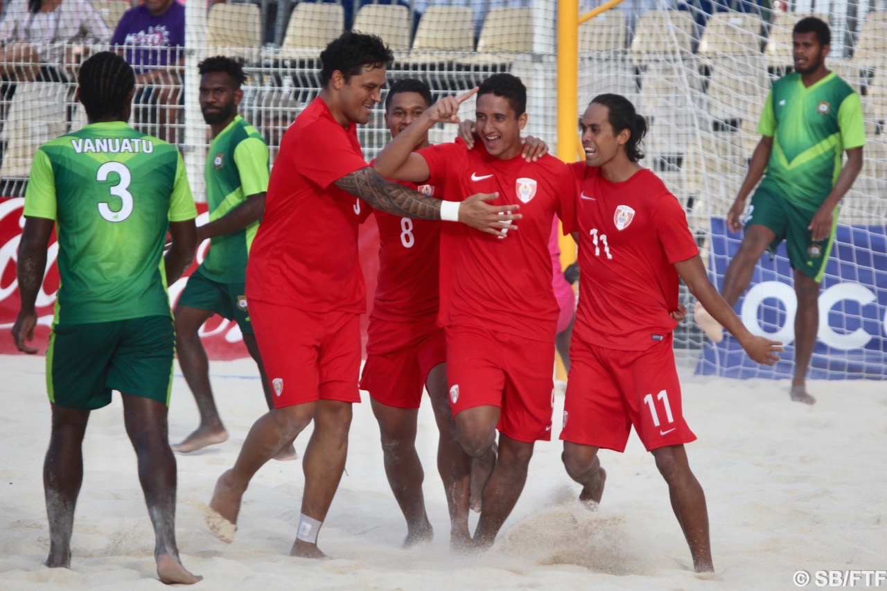 Deux buts pour Heirauarii Salem, le n°9