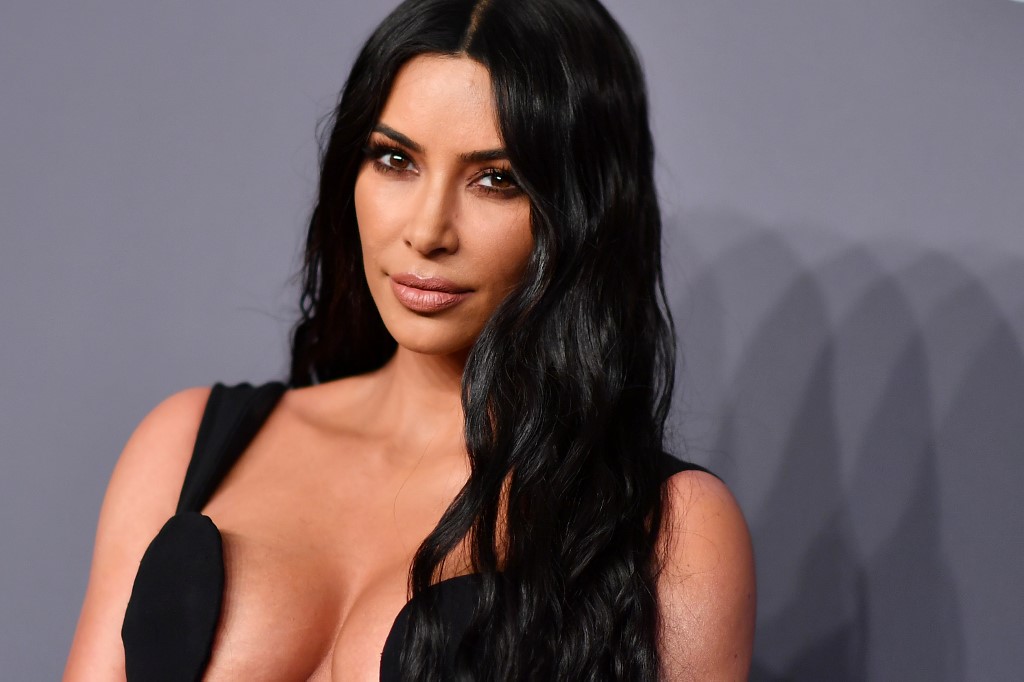 Critiquée au Japon, Kim Kardashian débaptise sa gamme de lingerie "Kimono"