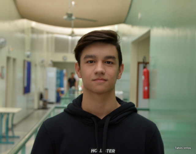 Des lycéens créent une bande dessinée avec Munoz