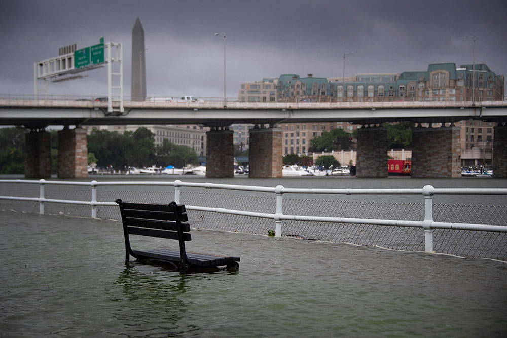 Etats-Unis: touché par un violent orage lundi, Washington prend la mesure des dégâts