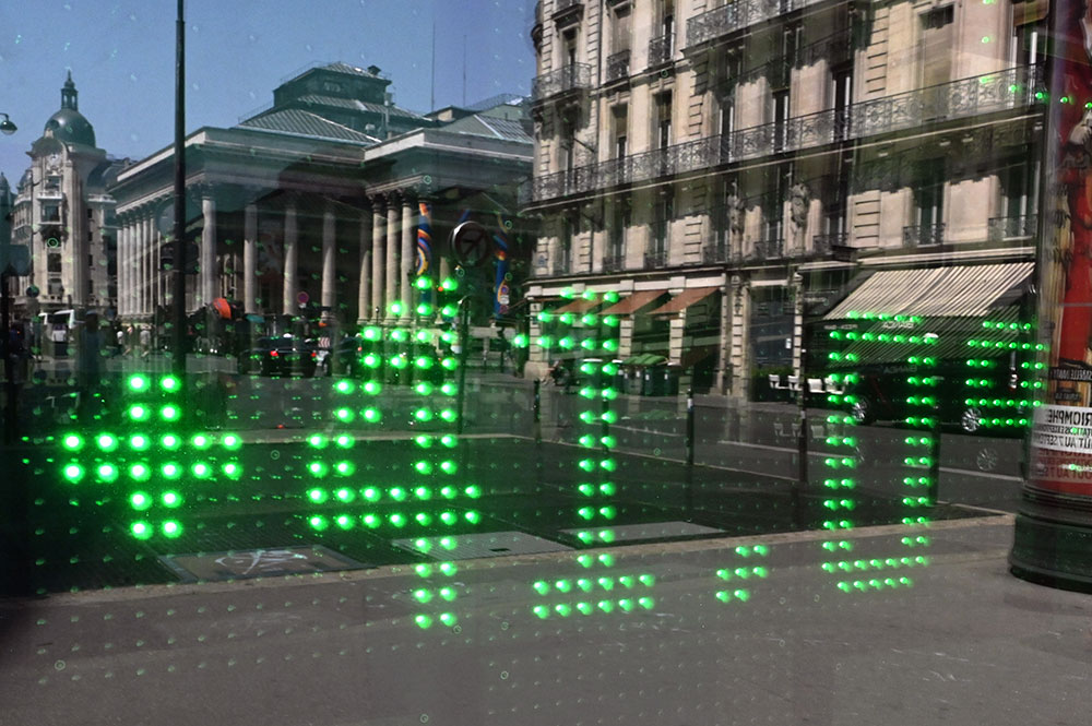 Paris bat son record absolu de chaleur avec plus de 42°C